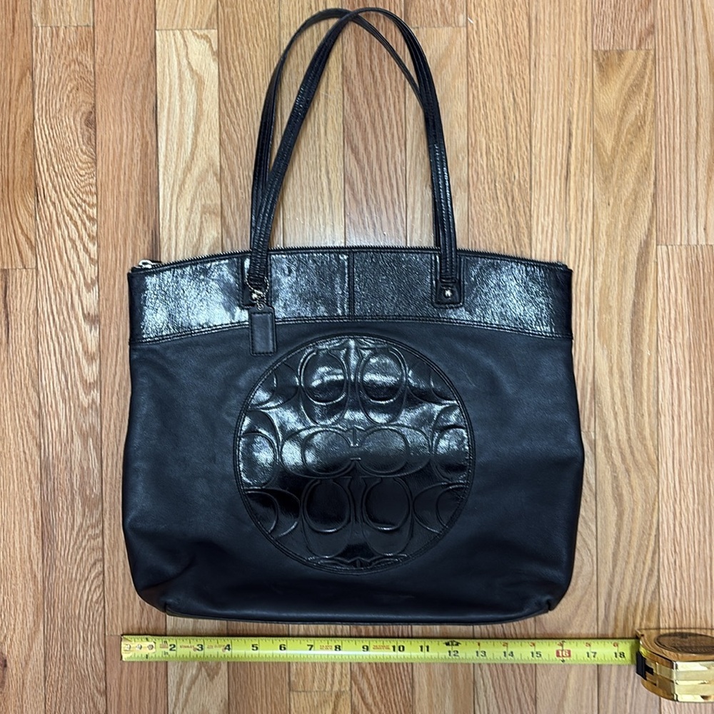 COACH Large Black Zippered Tote Bag‎ - Picture 7 of 13